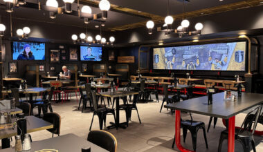 Vegas Golden Knights score an airport sports bar