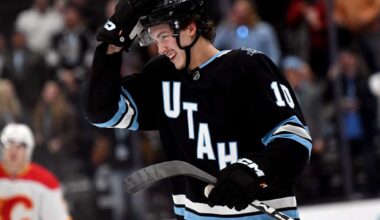 Buzzing the tower: Maveric Lamoureux scores 1st NHL goal in Utah win