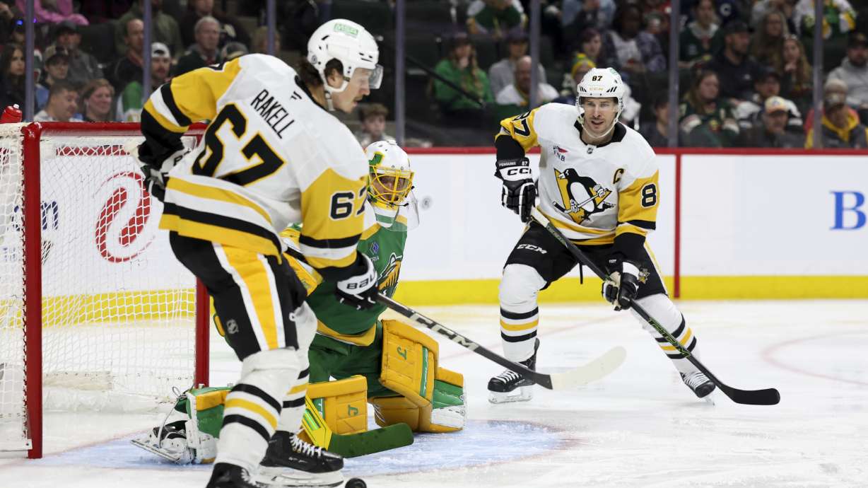 Crosby scores a pair of goals and Jarry stops 30 shots as Penguins top Wild 3-1 to end 4-game skid