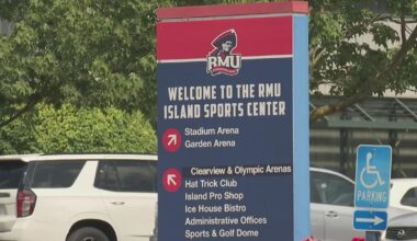 Woman accused of assaulting 16-year-old referee at youth ice hockey game in Pittsburgh area