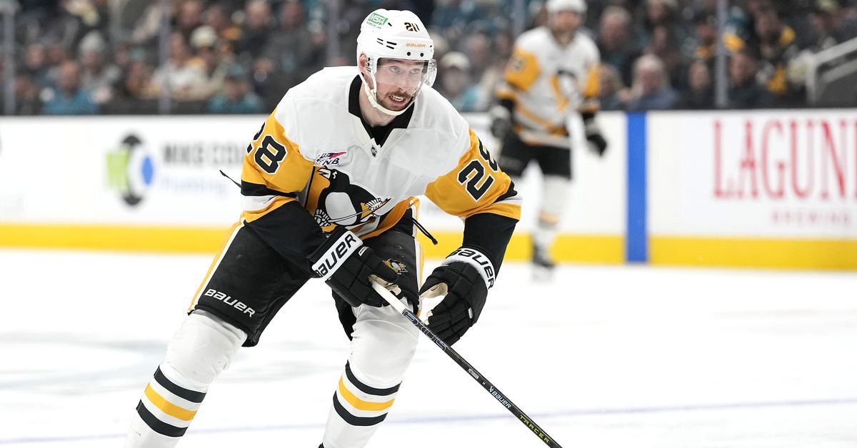 Breaking: Penguins trade Marcus Pettersson, Drew O’Connor to Vancouver for first round pick and more
