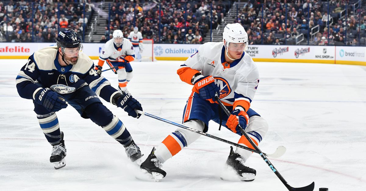 Max Tsyplakov signs for two years with Islanders