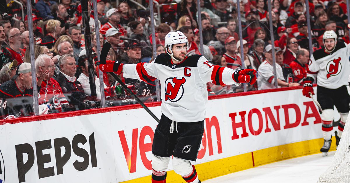 Setting Goals: Establishing Expectations In Goal Scoring For The New Jersey Devils
