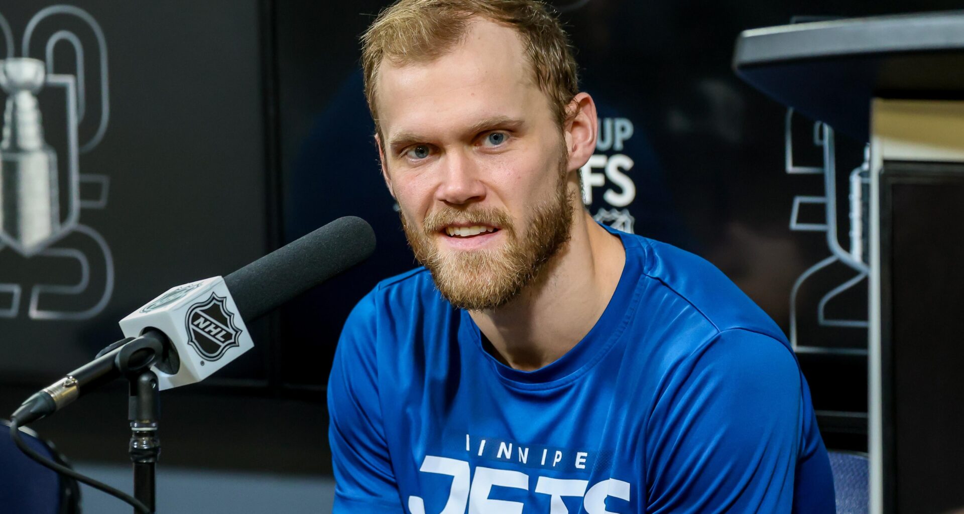 Hurricanes Must Sign Nikolaj Ehlers to Contract for Stanley Cup Push Amid NHL Rumors