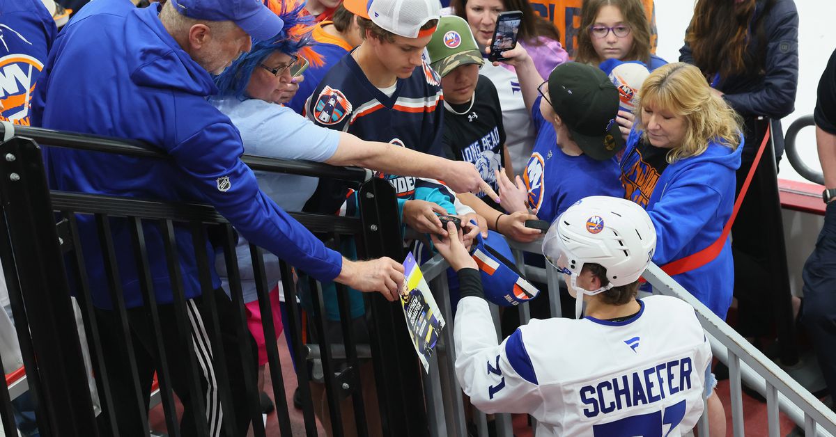 Islanders News: Prospects delight, Roy and Martin speak