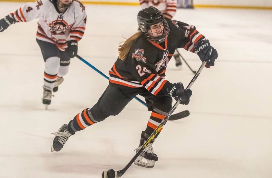 Friends set to reunite with opportunity to play collegiate women’s hockey