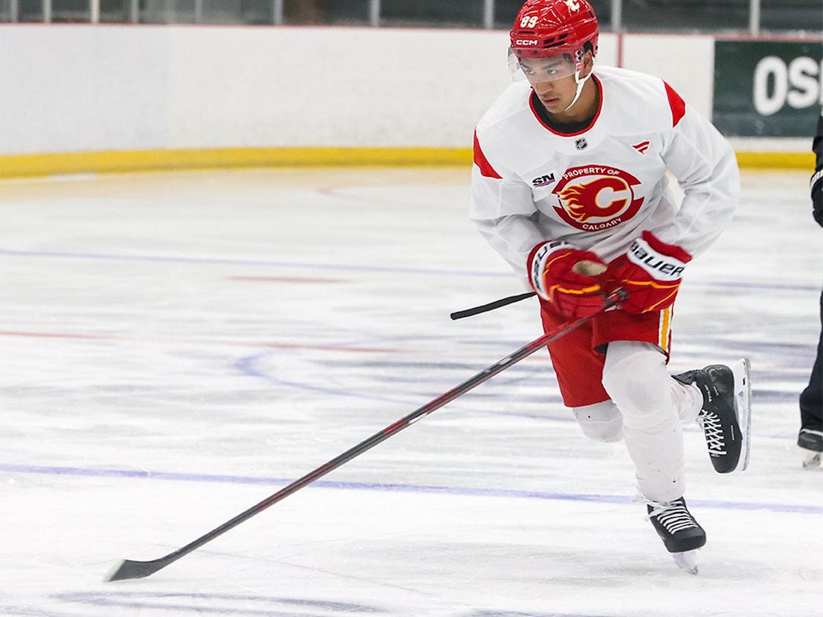 Still no jeans, but Zayne Parekh grinding this summer, looking to make the Calgary Flames