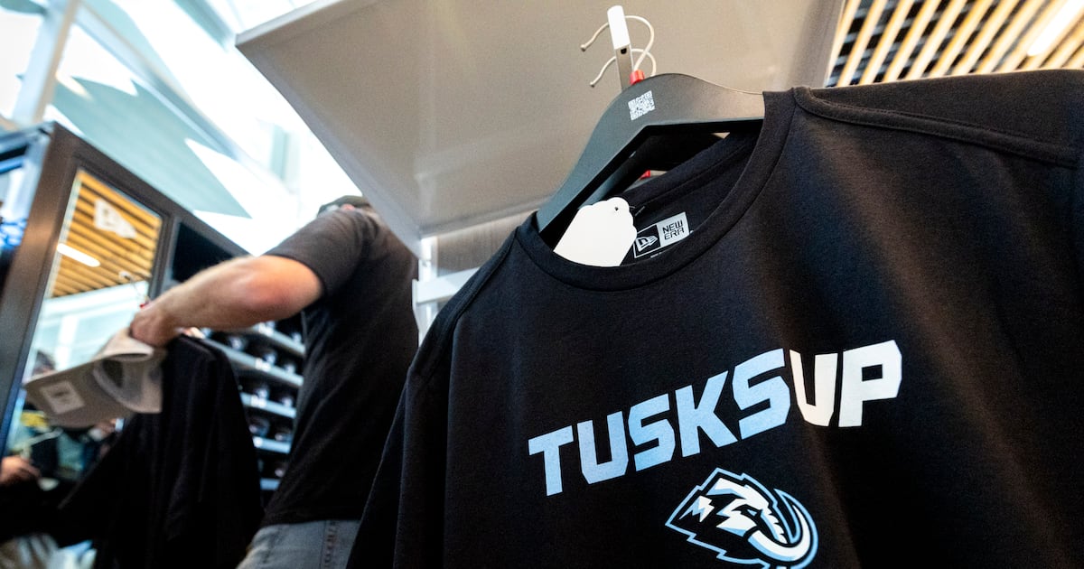 5 Utah Mammoth players speak on team's new branding – Deseret News