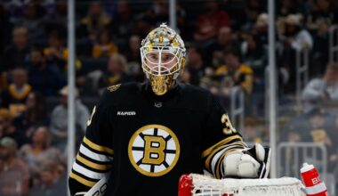 Reunites with Brad Marchand during free agency