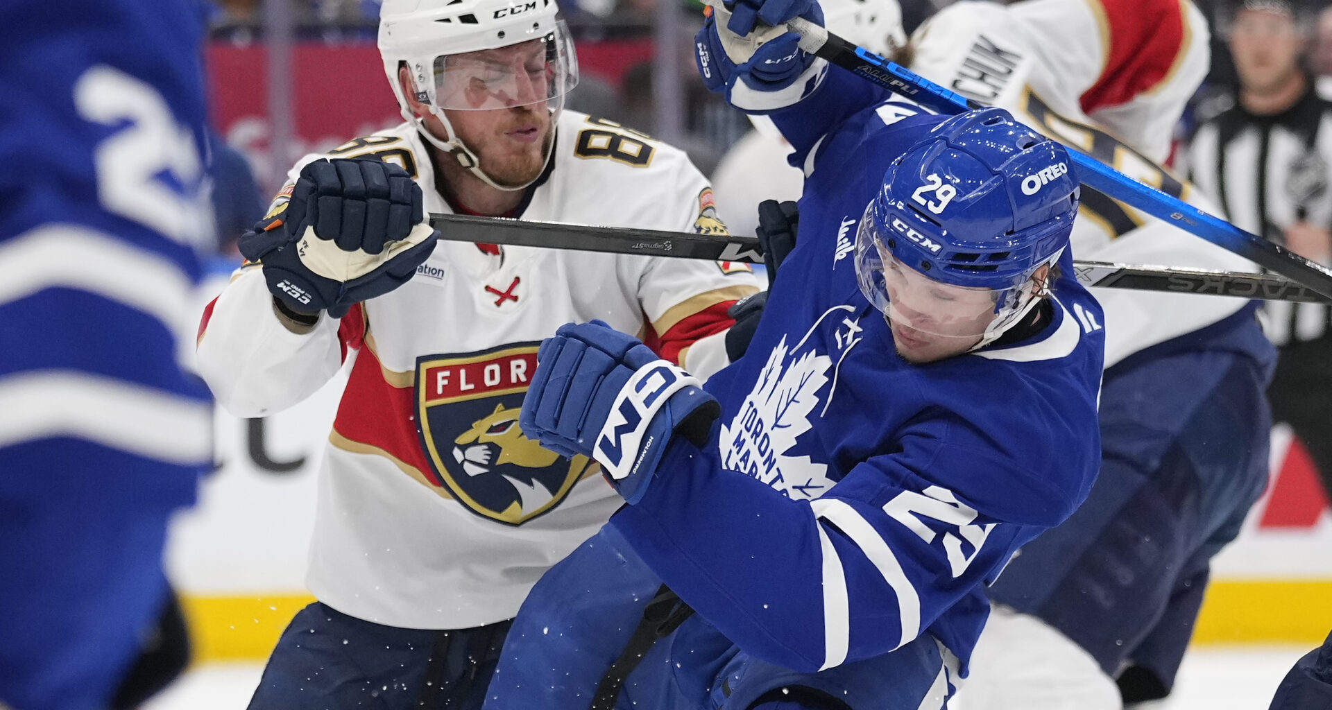 Leafs Have Another Hole to Fill After Middle Six Winger Leaves the Organization for Tampa