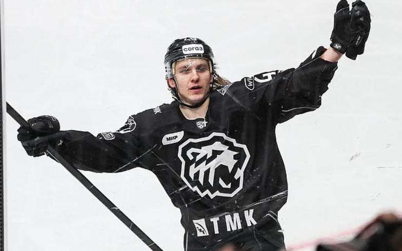 Maxim Shabanov makes a crucial decision