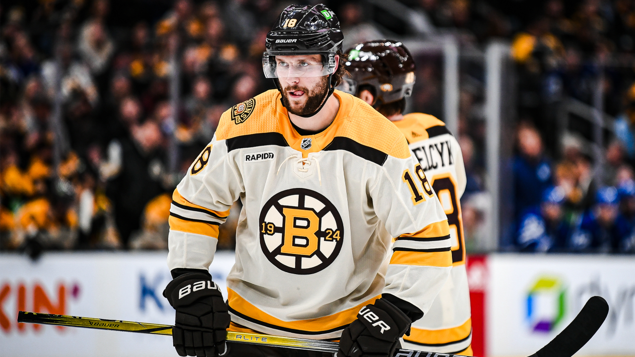 Top Boston Bruins Forward Linked to Two Teams Amid Trade Talks