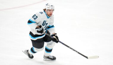 Failed blockbuster trade between the Boston Bruins and Utah Mammoth: Elliotte Friedman just confirme