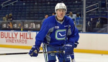 Former Vancouver Canucks Forward Abruptly Announces His Retirement From Professional Hockey