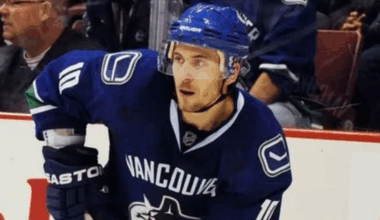 Former Vancouver Canucks Winger Lands Huge New NHL Job After 8-Year Absence From Hockey