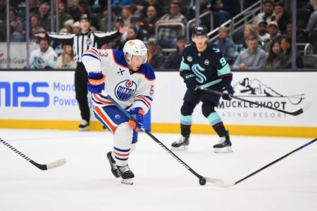Mar 27, 2025; Seattle, Washington, USA; Edmonton Oilers center Jeff Skinner (53) advances during the first period against the Seattle Kraken at Climate Pledge Arena. Mandatory Credit: Steven Bisig-Imagn Images Mar 27, 2025; Seattle, Washington, USA; Edmonton Oilers center Jeff Skinner (53) advances during the first period against the Seattle Kraken at Climate Pledge Arena. Mandatory Credit: Steven Bisig-Imagn Images
