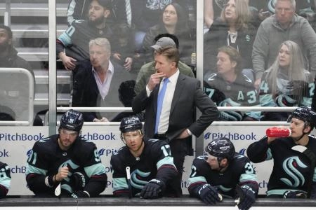 Dave Hakstol with the Seattle Kraken.