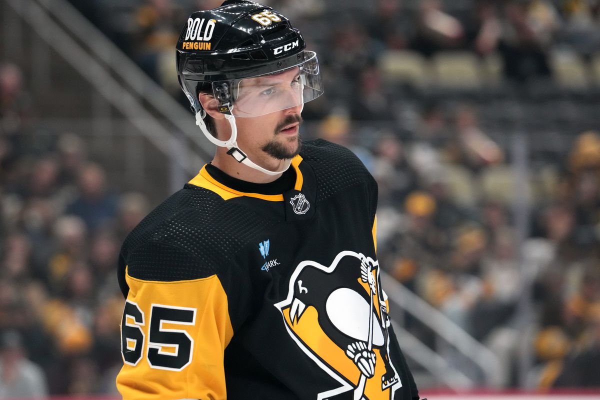 Top NHL Insider Shuts Down Rumour of Erik Karlsson Trade to One Specific Canadian Team