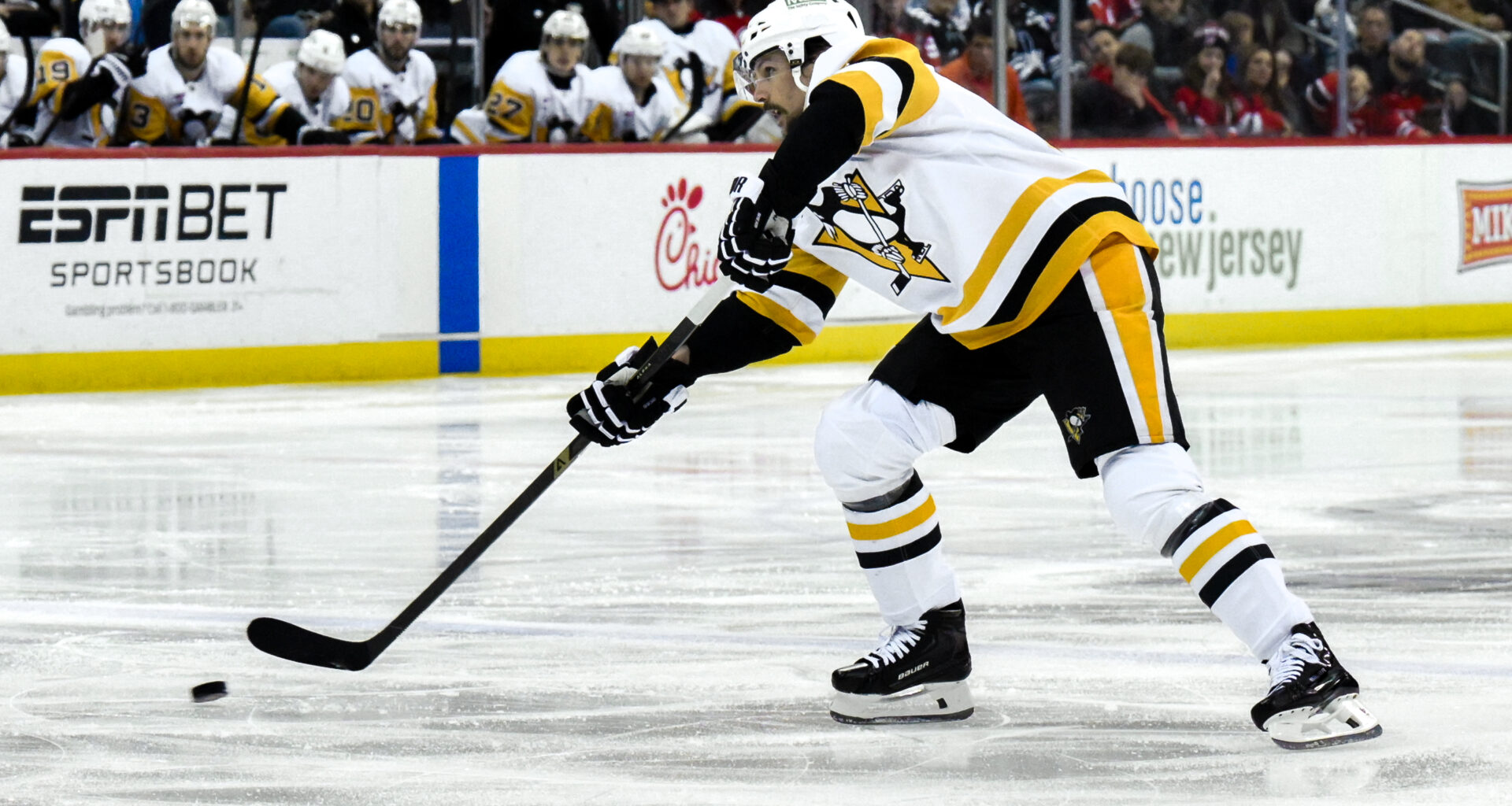 Maple Leafs Now Know What It'll Take to Land Erik Karlsson