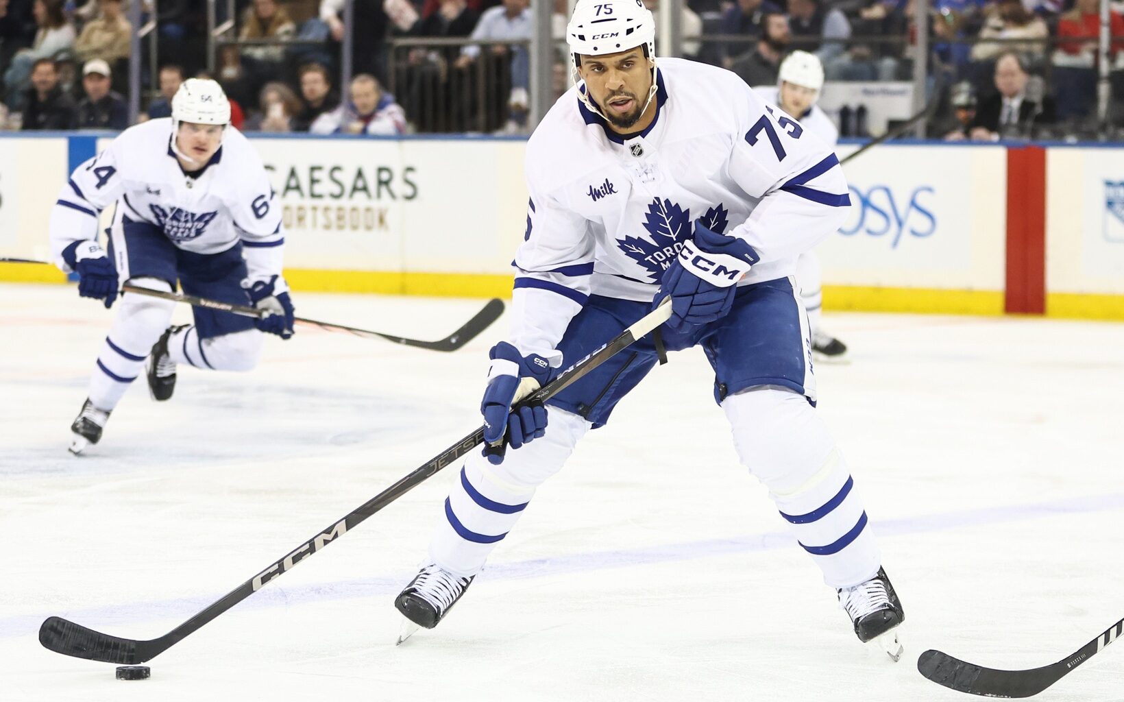 Maple Leafs Officially Trade Ryan Reaves to the San Jose Sharks