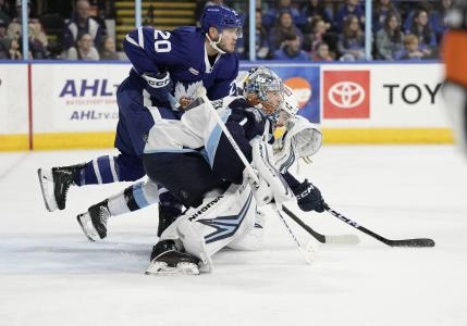 Kieffer Bellows unable to find a new NHL home, signs in Europe