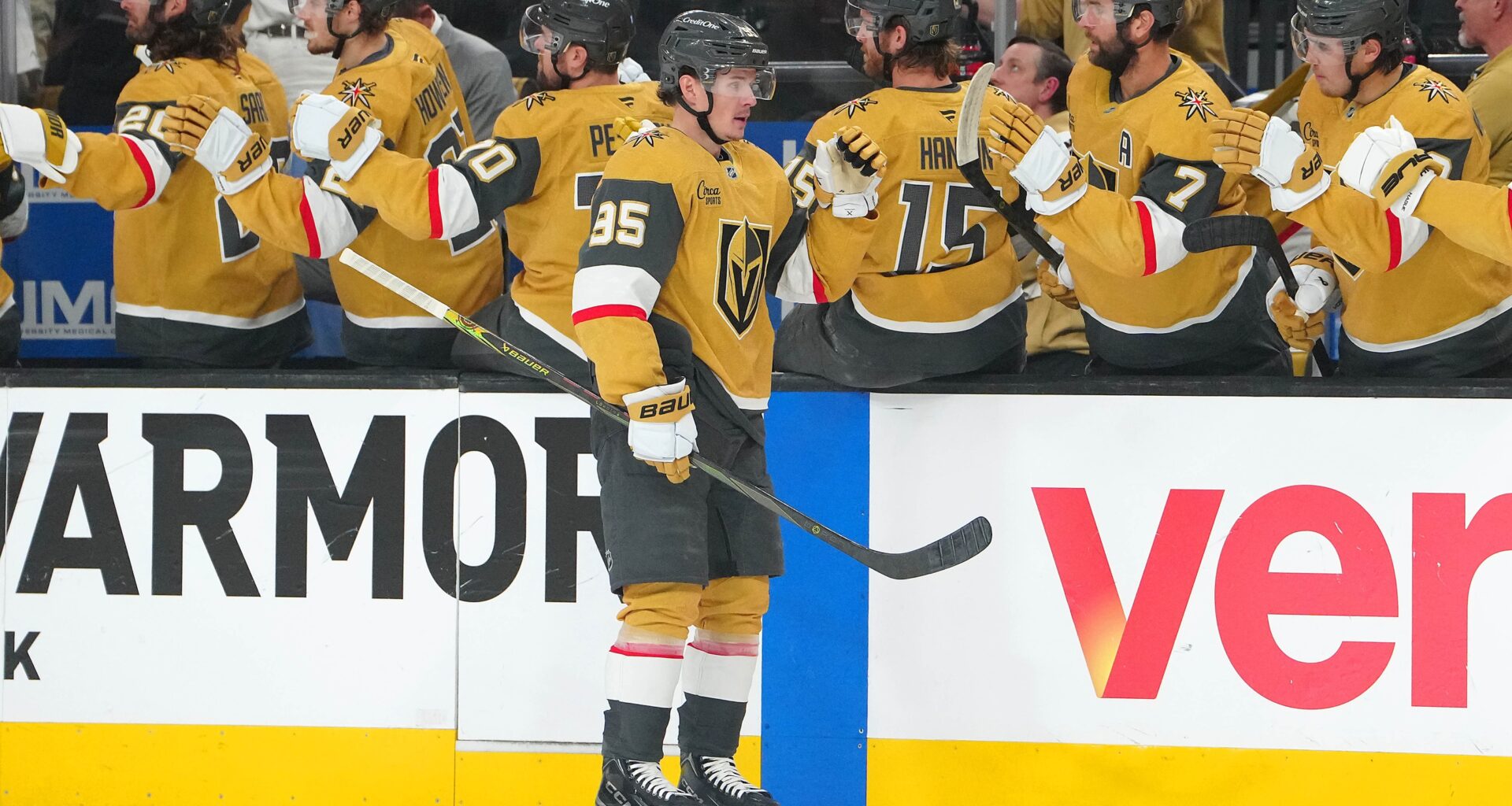 Maple Leafs Could Look to Sign Former 20-Goal Scorer with Close Ties to William Nylander