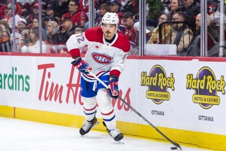 Feb 22, 2025; Ottawa, Ontario, CAN; Montreal Canadiens defenseman Arber Xhekaj (72) controls the puck in the first period against the Ottawa Senators at the Canadian Tire Centre. Mandatory Credit: Marc DesRosiers-Imagn Images Feb 22, 2025; Ottawa, Ontario, CAN; Montreal Canadiens defenseman Arber Xhekaj (72) controls the puck in the first period against the Ottawa Senators at the Canadian Tire Centre. Mandatory Credit: Marc DesRosiers-Imagn Images