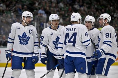 Dec 18, 2024; Dallas, Texas, USA; Toronto Maple Leafs center John Tavares (91) and right wing William Nylander (88) and defenseman Morgan Rielly (44) and center Auston Matthews (34) and right wing Mitch Marner (16) prepare to go on the power play against the Dallas Stars during the first period at the American Airlines Center. Mandatory Credit: Jerome Miron-Imagn Images Dec 18, 2024; Dallas, Texas, USA; Toronto Maple Leafs center John Tavares (91) and right wing William Nylander (88) and defenseman Morgan Rielly (44) and center Auston Matthews (34) and right wing Mitch Marner (16) prepare to go on the power play against the Dallas Stars during the first period at the American Airlines Center. Mandatory Credit: Jerome Miron-Imagn Images