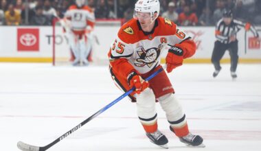 Analysts Tie Controversial Player Jacob Trouba to Canadian Team