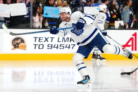 Mar 5, 2025; Las Vegas, Nevada, USA; Toronto Maple Leafs center Calle Jarnkrok (19) warms up before a game against the Vegas Golden Knights at T-Mobile Arena. Mandatory Credit: Stephen R. Sylvanie-Imagn Images Mar 5, 2025; Las Vegas, Nevada, USA; Toronto Maple Leafs center Calle Jarnkrok (19) warms up before a game against the Vegas Golden Knights at T-Mobile Arena. Mandatory Credit: Stephen R. Sylvanie-Imagn Images