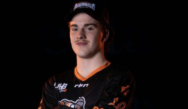 Young Hometown Forward Passes Away at Just 20 Years Old