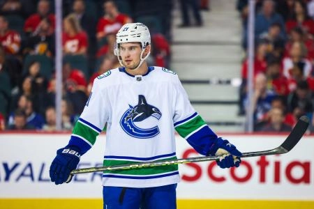 Vancouver Canucks forward Nils Hoglander.