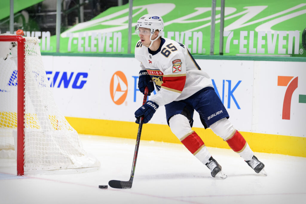 Longtime NHL Defenseman Comes Out of Retirement After Nearly Four Years to Sign New Contract