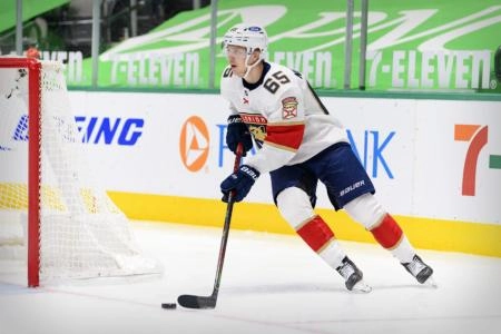 Marku Nutivaara with the Florida Panthers.