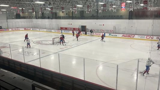 Canadiens players in Brossard