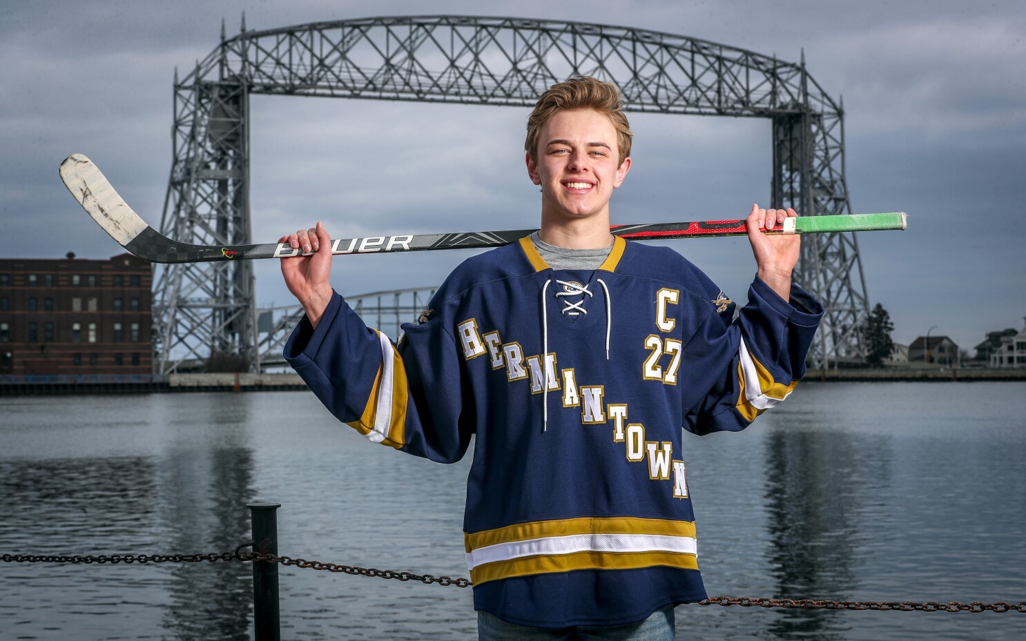 Unsigned Montreal Canadiens Prospect Signs With Team Rival