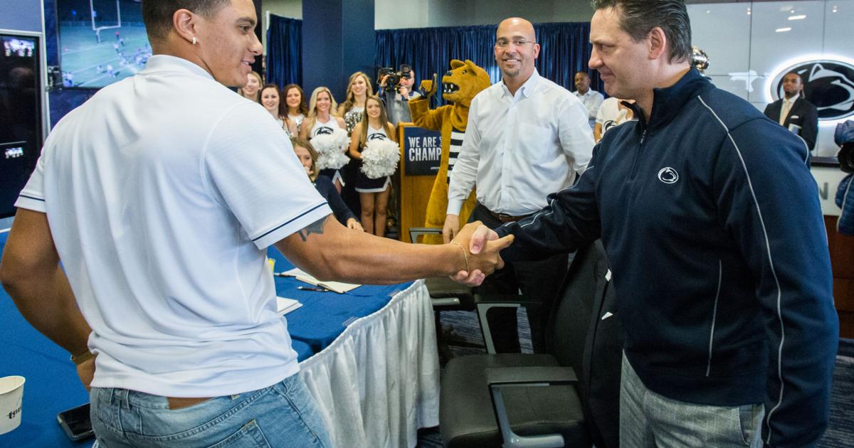 Dueling column | Penn State football or men’s hockey: Who has a better shot at a national championship? | Penn State Football News