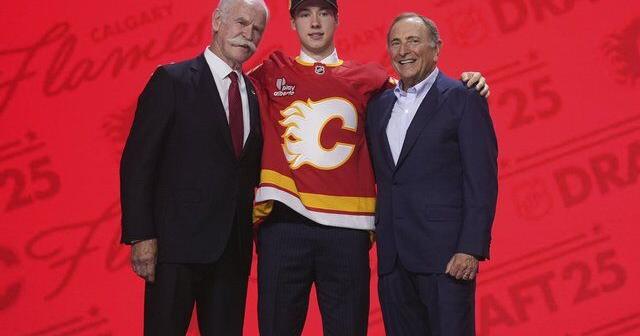 Calgary Flames prospect Cullen Potter brings mom's hockey heritage with him | National Sports
