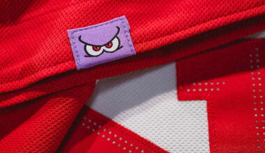 Red Wings' NHL Stadium Series uniforms pay tribute to Detroit’s hockey and car heritage