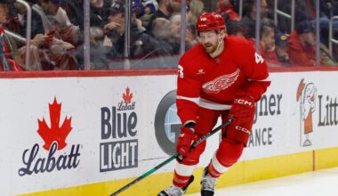 Former MSU hockey defenseman signs with Florida Panthers