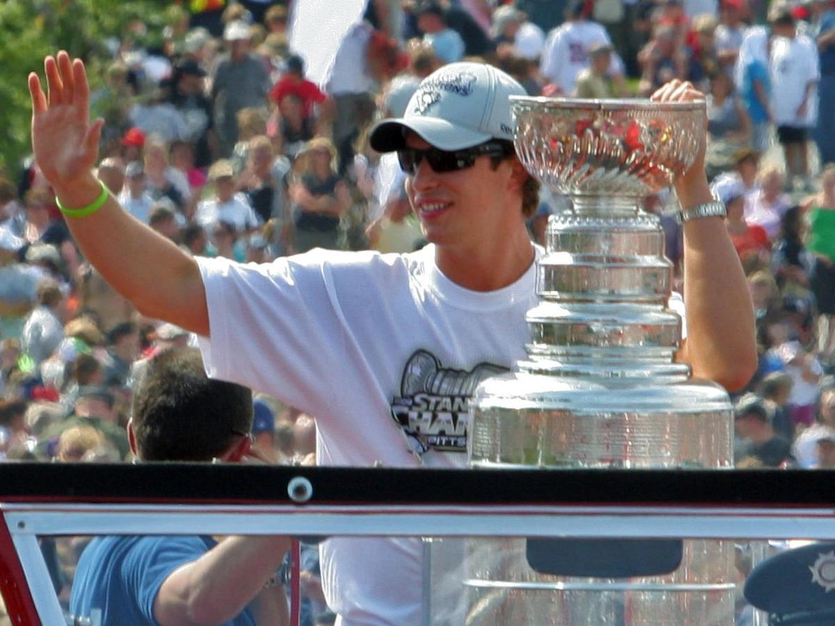 This Canadian city is planning its sixth Stanley Cup parade since 2007. It has no NHL team