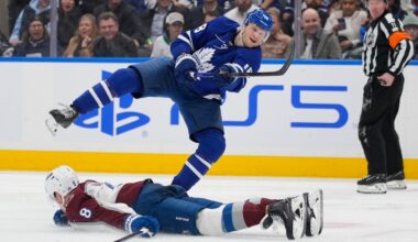Maple Leafs goal accidentally aided by referee in win vs. Avalanche