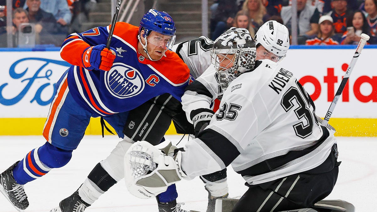 How to buy LA Kings vs Edmonton Oilers NHL playoff tickets