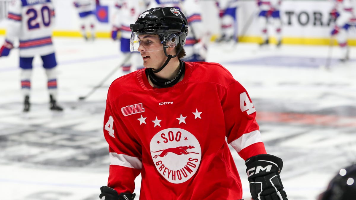 Predators take Brady Martin with No. 5 overall pick in 2025 NHL Draft