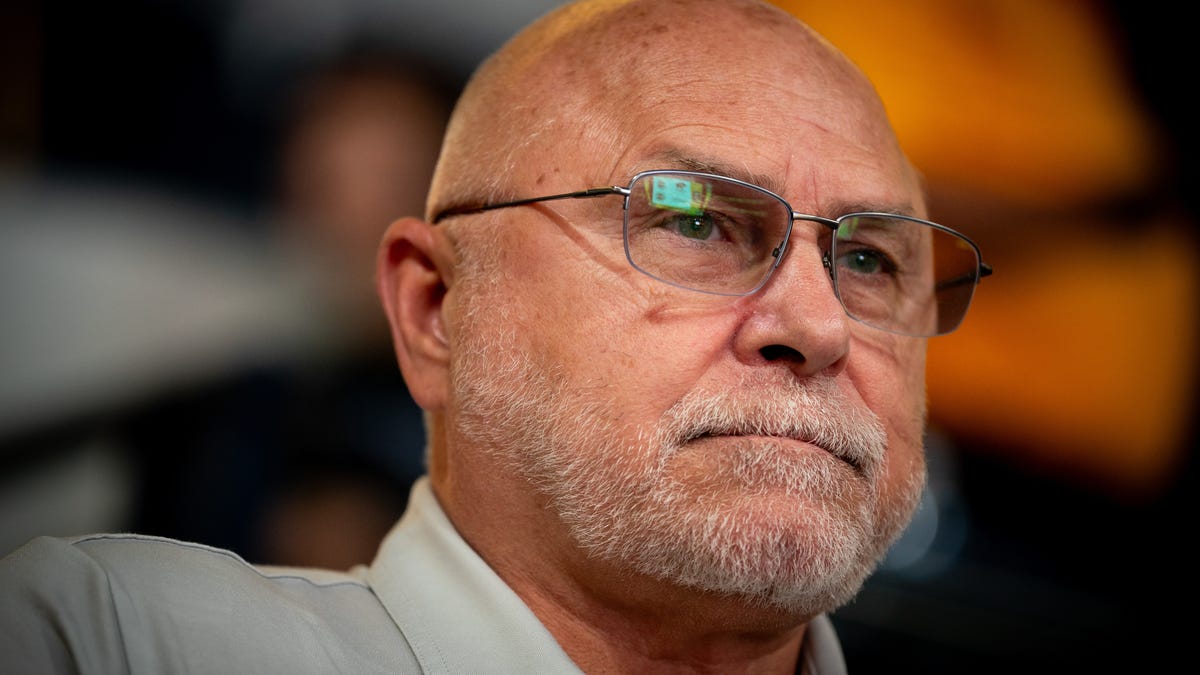 Why Predators' Barry Trotz focused on defense in free agency opener