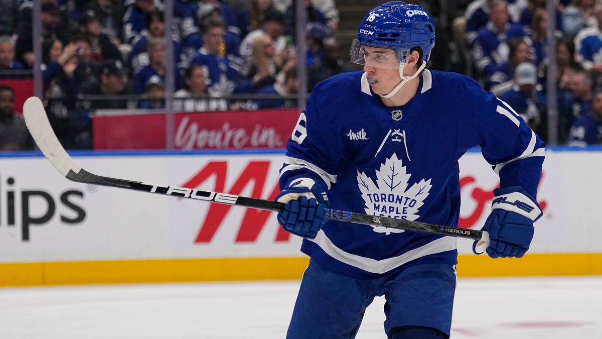 Mitch Marner trade details, contract with Golden Knights