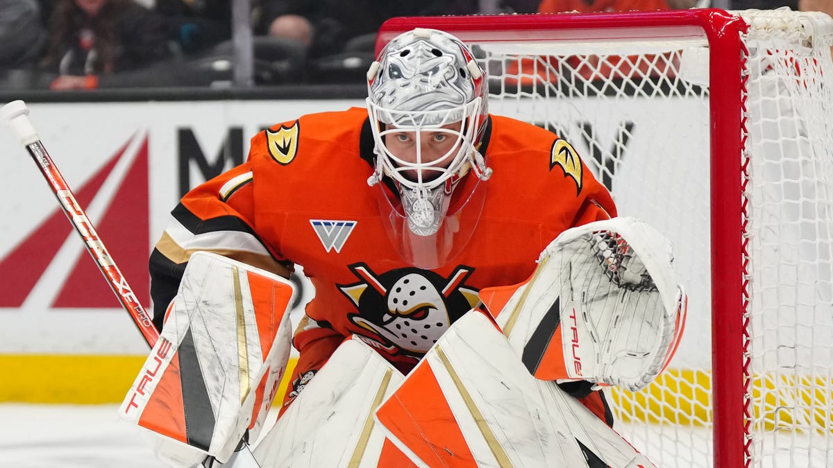 Signings, trades and other news