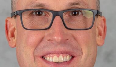 Edmonton Oilers hire former Mercyhurst University goalie Peter Aubry