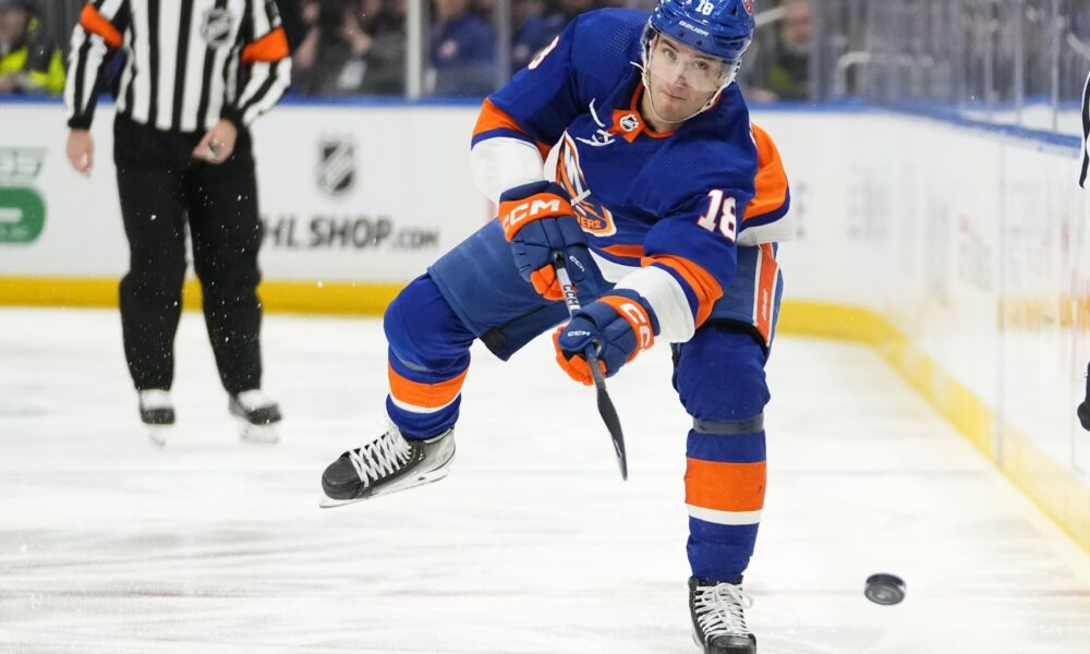 What Should the Islanders Do with Pierre Engvall?
