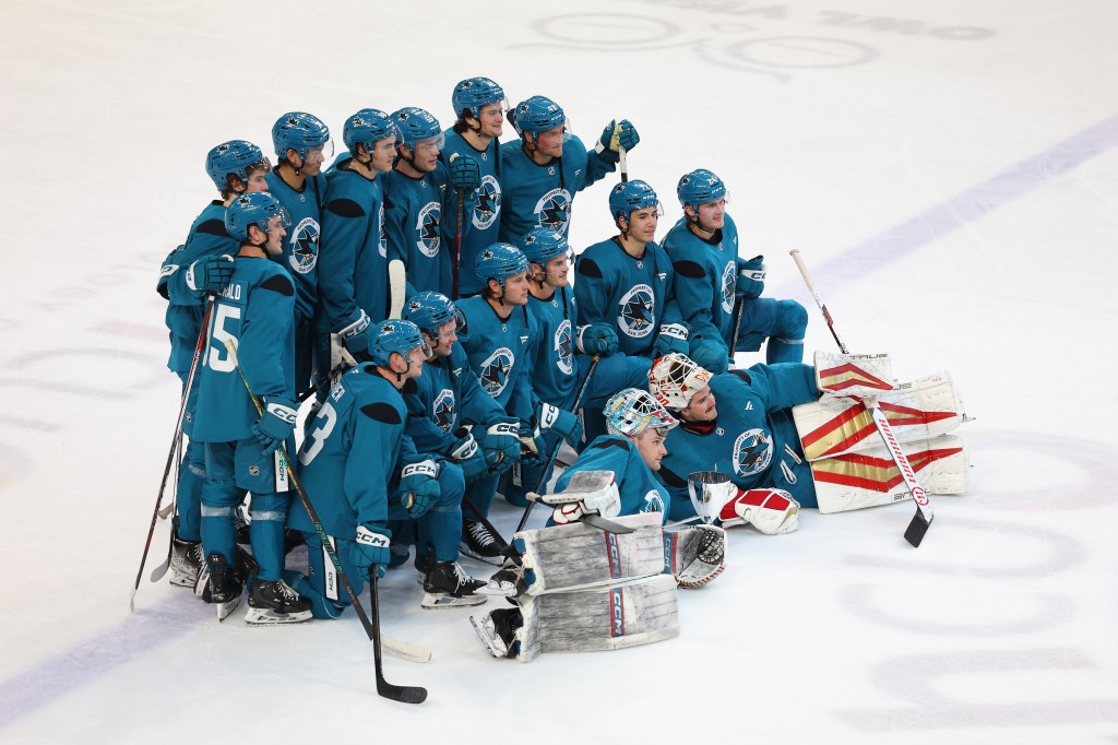Eric Pohlkamp’s hat trick, Michael Misa’s assist highlight Sharks prospect scrimmage, end of development camp - The Mercury News